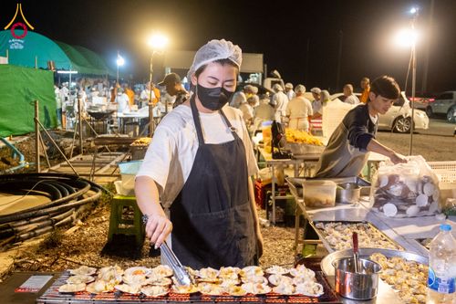 ภาพ No.299084:วันที่ 21 มกราคม พ.ศ. 2569 พิธีถวายภัตตาหารเป็นสังฆทาน แด่พระธรรมยาตรา ณ อนุสรณ์สถานบางปลา วัดบางปลา อำเภอบางเลน จังหวัดนครปฐม ในโครงการธรรมยาตรา กตัญญูบูชา มหาปูชนียาจารย์ พระมงคลเทพมุนี(สด จนฺทสโร) พระผู้ปราบมาร อนุสรณ์สถาน 7 แห่ง ปีที่ 14