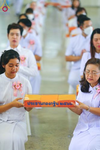ภาพ No.92218:พิธีทอดกฐินธรรมชัยเพื่อสร้างอาคาร 115 ปี คุณยายอาจารย์มหารัตนอุบาสิกาจันทร์ ขนนกยูง อาทิตย์ต้นเดือนที่ 5 พฤศจิกายน พ.ศ. 2566 ณ วัดพระธรรมกาย จ.ปทุมธานี
