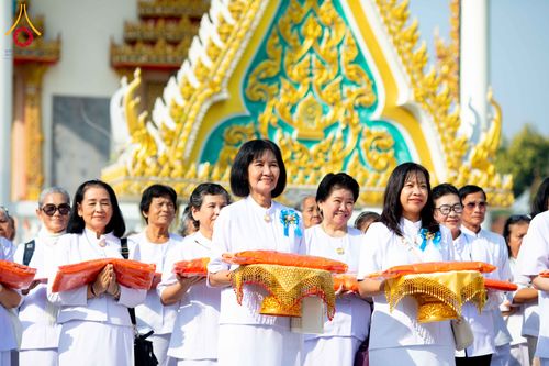 ภาพ No.298851:วันที่ 16 มกราคม พ.ศ. 2569 พิธีทอดผ้าป่าทำนุบำรุงศาสนสถาน ณ วัดอัมพวัน ต.บางม่วง อ.บางใหญ่ จ.นนทบุรี ในโครงการธรรมยาตรา กตัญญูบูชา มหาปูชนียาจารย์ พระมงคลเทพมุนี(สด จนฺทสโร) พระผู้ปราบมาร อนุสรณ์สถาน 7 แห่ง ปีที่ 14