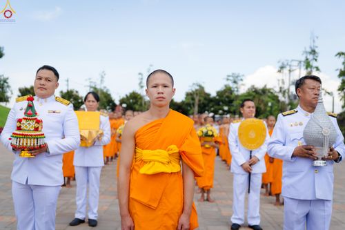 ภาพ No.331788:วันพฤหัสบดีที่ 4 มิถุนายน พ.ศ.2569 พิธีต้อนรับเปรียญธรรม 9 ประโยค และเปรียญธรรม 6 ประโยค  ณ อาคารธรรมสภา วัดบ้านขุน ต.บ่อหลวง อ.ฮอด จ.เชียงใหม่