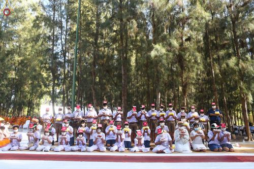 ภาพ No.70639:พิธีต้อนรับพระธรรมยาตรา ในโครงการธรรมยาตรากตัญญูบูชา มหาปูชนียาจารย์ พระมงคลเทพมุนี(สด จนฺทสโร) พระผู้ปราบมาร อนุสรณ์สถาน 7 แห่ง ปีที่ 11 วันที่ 14 มกราคม พ.ศ. 2566 ณ อนุสรณ์สถานลำดับที่ 3 สถานที่เกิดในเพศสมณะ วัดสองพี่น้อง อ.สองพี่น้อง จ.สุพรรณบุรี