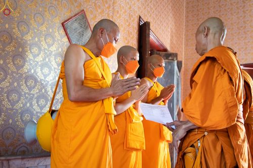 ภาพ No.66360:พิธีอุปสมบทวัดวรนายกรังสรรค์เจติยบรรพตาราม อ.บางปะหัน จ.พระนครศรีอยุธยา รับบุญจัดงานโดยศูนย์อบรมเยาวชนบางปะหัน และสำนักศรัทธาภิบาล เมื่อวันที่ 7 ธันวาคม พ.ศ. 2565