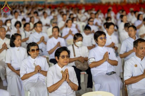 ภาพ No.316486:วันอาทิตย์ที่ 29 มีนาคม พ.ศ. 2569 พิธีทอดผ้าบังสุกุลและพิธีชำระร่าง โยมพ่อณรงค์ จินตมากุล  สิริอายุ 99 ปี 11 เดือน โยมบิดา พระครูปลัดรัตนวีรวัฒน์ (รังสฤษดิ์ อิทฺธิจินตโก) ที่ปรึกษาเจ้าคณะจังหวัดปทุมธานี เจ้าอาวาสวัดพระธรรมกาย  ณ ฌาปนสถานชั่วคราว ทางเข้า 