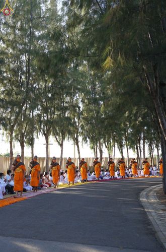 ภาพ No.70841:พิธีต้อนรับพระธรรมยาตรา ในโครงการธรรมยาตรากตัญญูบูชา มหาปูชนียาจารย์ พระมงคลเทพมุนี(สด จนฺทสโร) พระผู้ปราบมาร อนุสรณ์สถาน 7 แห่ง ปีที่ 11 วันที่ 14 มกราคม พ.ศ. 2566 ณ อนุสรณ์สถานลำดับที่ 3 สถานที่เกิดในเพศสมณะ วัดสองพี่น้อง อ.สองพี่น้อง จ.สุพรรณบุรี