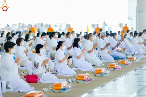 ภาพ No.68161:พิธีบุพเปตพลี ครั้งที่ 131 เพื่ออุทิศบุญกุศลแด่บรรพบุรุษผู้ล่วงลับ วันที่ 22 ธันวาคม พ.ศ. 2565 ณ วัดพระธรรมกาย