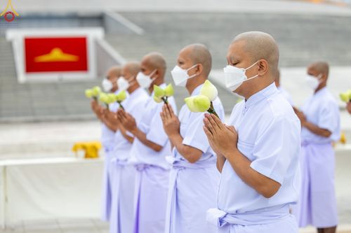 ภาพ No.87781:พิธีบรรพชาอุปสมบท ในโครงการอุปสมบทหมู่บูชาธรรม วันครูผู้ค้นพบวิชชาธรรมกาย ณ วัดพระธรรมกาย ในวันเสาร์ที่ 16 กันยายน พ.ศ.2566