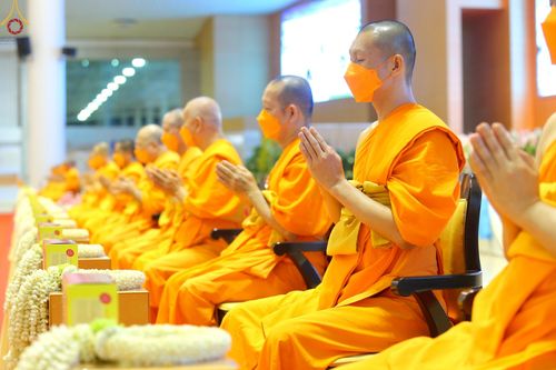 ภาพ No.64104:พิธีมุทิตาสักการะพระมหาเถระและพระเถระ ครั้งที่ 28 ประจำปี พ.ศ. 2565 วันอาทิตย์ที่ 20 พฤศจิกายน พ.ศ. 2565 ณ ห้องแก้วสารพัดนึก 1 สภาธรรมกายสากล วัดพระธรรมกาย