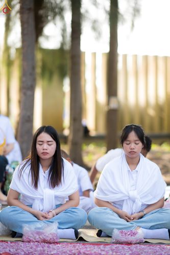 ภาพ No.287424:วันที่ 3 มกราคม พ.ศ. 2569 พิธีต้อนรับพระธรรมยาตรา ในโครงการธรรมยาตรา กตัญญูบูชา มหาปูชนียาจารย์ พระมงคลเทพมุนี(สด จนฺทสโร) พระผู้ปราบมาร อนุสรณ์สถาน 7 แห่ง ปีที่ 14 ณ อนุสรณ์สถานมหาวิหารพระมงคลเทพมุนี (โลตัสแลนด์) อ.สองพี่น้อง จ.สุพรรณบุรี