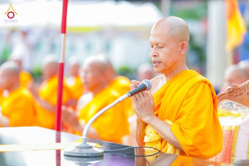 ภาพ No.327185:วันศุกร์ที่ 1 พฤษภาคม พ.ศ.2569 พิธีทอดผ้าป่า โปรยรัตนชาติ ตอกเสาเข็มมงคลต้นแรก สถาปนา “องค์พระเจดีย์เพื่อสร้างสันติภาพโลก” (แห่งแรกของภาคอีสาน) ณ ธุดงคสถานอำนาจเจริญ  อ.เมือง จ.อำนาจเจริญ