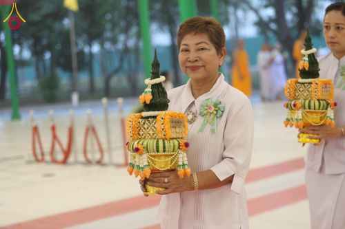 ภาพ No.298090:วันเสาร์ที่ 17 มกราคม พ.ศ. 2569 พิธีบรรพชาอุปสมบท โครงการอุปสมบทหมู่ บูชาธรรมครบ 117 ปี คุณยายอาจารย์มหารัตนอุบาสิกาจันทร์ ขนนกยูง  ณ อุโบสถพระไตรปิฎก วัดพระธรรมกาย