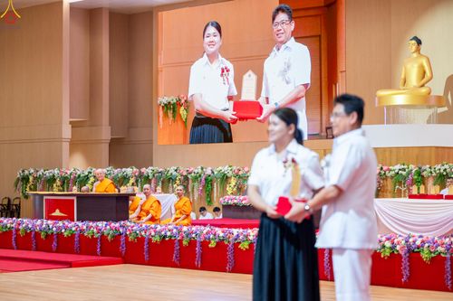 ภาพ No.311915:วันอังคารที่ 3 มีนาคม พ.ศ.2569 พิธีมอบโล่วัชรเกียรติยศ โครงการตอบปัญหาธรรมะทางก้าวหน้า ครั่งที่ 43, พิธีมอบโล่วัชรเกียรติยศ โครงการสอบตอบปัญหาศีลธรรม เพื่อสันติภาพโลก (World-Pec) ครั้งที่ 19 ณ สภาธรรมกายสากล วัดพระธรรมกาย