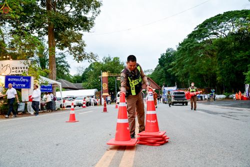 ภาพ No.283354:วันที่ 12 -13 ธันวาคม พ.ศ.2568 เบื้องหลังความสำเร็จ ของการจัดงานตักบาตร พระ 1,000 รูป เขาใหญ่