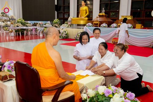 ภาพ No.315900:วันพฤหัสบดีที่ 26 มีนาคม พ.ศ. 2569 พิธีบำเพ็ญกุศล คุณพ่อณรงค์ จินตมากุล  สิริอายุ 99 ปี 11 เดือน โยมบิดา พระครูปลัดรัตนวีรวัฒน์ (รังสฤษดิ์ อิทฺธิจินตโก) ที่ปรึกษาเจ้าคณะจังหวัดปทุมธานี เจ้าอาวาสวัดพระธรรมกาย  ณ ห้องปลูกศรัทธา 2 วัดพระธรรมกาย ปทุมธานี