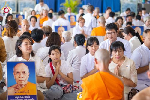 ภาพ No.321424:วันเสาร์ที่ 11 เมษายน พ.ศ.2569 พิธีขอบรรพชา พิธีขอสรณคมณ์และศีล, พิธีถวายบาตร พิธีอุปสมบท โครงการอุปสมบทหมู่ บูชาธรรมหลวงพ่อธัมมชโย พ.ศ.2569 โครงการอุปสมบทหมู่ธรรมทายาท ระดับอุดมศึกษา รุ่น 53 (ภาคฤดูร้อน) ณ วัดพระธรรมกาย ปทุมธานี