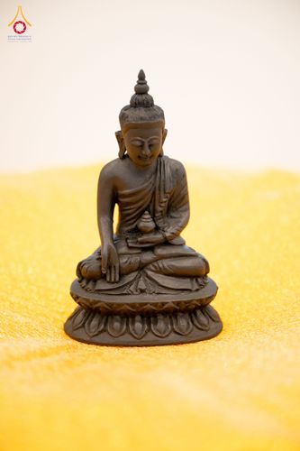 ภาพ No.325609:วันที่ 24 เมษายน พ.ศ.2569 หลวงพ่อทัตตชีโว รองเจ้าอาวาสวัดพระธรรมกาย ถวายการต้อนรับและปฏิสันถารคณะสงฆ์เมียนมาร์