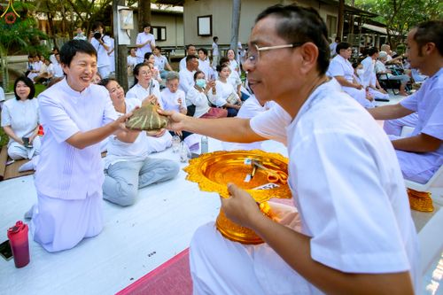 ภาพ No.319768:วันอาทิตย์ที่ 5 เมษายน พ.ศ.2569 พิธีตัดปอยผม และปลงผมนาคธรรมทายาท โครงการบรรพชาและอุปสมบทหมู่ รุ่นบูชาธรรม 82 ปี หลวงพ่อธัมมชโย