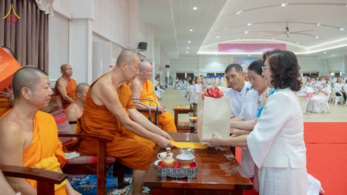 ภาพ No.342701:วันเสาร์ที่ 8 สิงหาคม พ.ศ. 2569  พิธีทักษิณานุปทาน แด่บรรพชนตระกูลผ่องสวัสดิ์และหมู่ญาติที่ล่วงลับไปแล้ว ครั้งที่ 21 ณ พระมหาเจดีย์ทัตตชีโว ศูนย์อบรมเยาวชนกาญจนบุรี