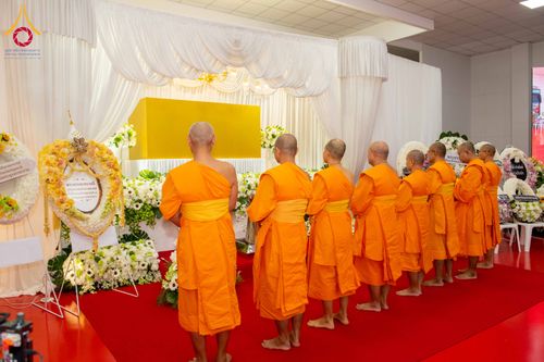 ภาพ No.314940:วันอาทิตย์ที่ 22 มีนาคม พ.ศ. 2569 พิธีบำเพ็ญกุศล คุณพ่อณรงค์ จินตมากุล  สิริอายุ 99 ปี 11 เดือน โยมบิดา พระครูปลัดรัตนวีรวัฒน์ (รังสฤษดิ์ อิทฺธิจินตโก) ที่ปรึกษาเจ้าคณะจังหวัดปทุมธานี เจ้าอาวาสวัดพระธรรมกาย  ณ ห้องปลูกศรัทธา 2 วัดพระธรรมกาย ปทุมธานี