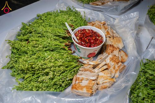 ภาพ No.296703:วันที่ 18 มกราคม พ.ศ. 2569 พิธีถวายภัตตาหารเป็นสังฆทาน แด่พระธรรมยาตรา ณ วัดโบสถ์บน ต.บางคูเวียง จ.นนทบุรี อนุสรณ์สถานลำดับที่ 4 สถานที่เกิดด้วยกายธรรม ในโครงการธรรมยาตรา กตัญญูบูชา มหาปูชนียาจารย์ พระมงคลเทพมุนี(สด จนฺทสโร) พระผู้ปราบมาร อนุสรณ์สถาน 7 แ