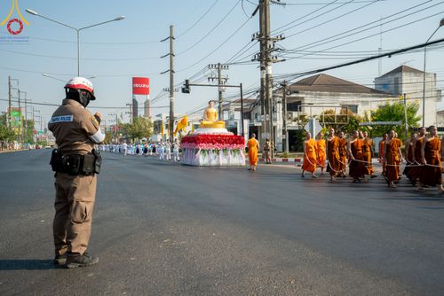 ภาพ No.310522:วันอาทิตย์ที่ 22 กุมภาพันธ์ พ.ศ. 2569 พิธีอัญเชิญพระประธาน “พระธรรมกาย” เพื่อไปประดิษฐาน ณ ธุดงเข้าสถานอำนาจเจริญ จังหวัดอำนาจเจริญ
