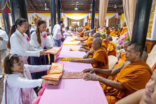 ภาพ No.300839:วันที่ 22 มกราคม พ.ศ. 2569 พิธีทอดผ้าป่าทำนุบำรุงศาสนสถาน ณ วัดบางปลา อ.บางเลน จ.นครปฐม ในโครงการธรรมยาตรา กตัญญูบูชา มหาปูชนียาจารย์ พระมงคลเทพมุนี(สด จนฺทสโร) พระผู้ปราบมาร อนุสรณ์สถาน 7 แห่ง ปีที่ 14