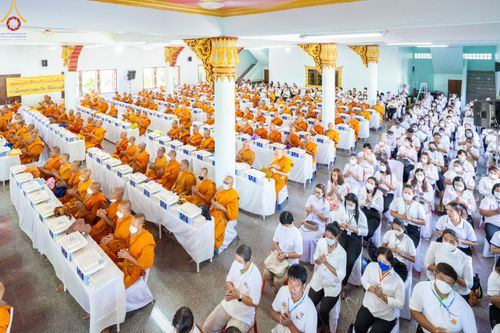 ภาพ No.83187:พิธีถวายสังฆทาน 323 วัด 4 จังหวัดชายแดนภาคใต้ ปีที่ 19 ครั้งที่ 163 พิธีมอบกองทุนหนุนแรงใจช่วยครูใต้ ปีที่ 16 ครั้งที่ 128  และพิธีทำบุญอุทิศส่วนกุศลให้ผู้วายชนม์ ในวันเสาร์ที่ 8 กรกฎาคม พ.ศ. 2566 ณ หอประชุม อาคารพระสุทธิสมณวัตรานุสรณ์   วัดมุจลินทวาปีวิ