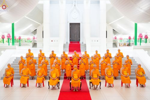 ภาพ No.83493:พิธีบรรพชาอุปสมบทหมู่ธรรมทายาทนานาชาติ (ภาคภาษาจีน) รุ่นที่ 18 ณ โบสถ์พระไตรปิฎก วัดพระธรรมกาย จ.ปทุมธานี วันเสาร์ที่ 15 กรกฎาคม 2566