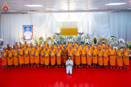 ภาพ No.315381:วันอังคารที่ 24 มีนาคม พ.ศ. 2569 พิธีบำเพ็ญกุศล คุณพ่อณรงค์ จินตมากุล  สิริอายุ 99 ปี 11 เดือน โยมบิดา พระครูปลัดรัตนวีรวัฒน์ (รังสฤษดิ์ อิทฺธิจินตโก) ที่ปรึกษาเจ้าคณะจังหวัดปทุมธานี เจ้าอาวาสวัดพระธรรมกาย  ณ ห้องปลูกศรัทธา 2 วัดพระธรรมกาย ปทุมธานี