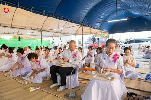 ภาพ No.289836:วันที่ 8 มกราคม พ.ศ. 2569 พิธีถวายภัตตาหารเป็นสังฆทาน แด่พระธรรมยาตรา ณ อนุสรณ์สถานคลองบางนางแท่น อ.สามพราน จ.นครปฐม ในโครงการธรรมยาตรา กตัญญูบูชา มหาปูชนียาจารย์ พระมงคลเทพมุนี(สด จนฺทสโร) พระผู้ปราบมาร อนุสรณ์สถาน 7 แห่ง ปีที่ 14