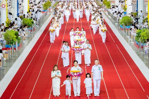 ภาพ No.251678:วันที่ 10 ตุลาคม พ.ศ. 2568 พิธีทอดผ้าป่าสมทบกฐินวัดพระธรรมกาย และสมทบกฐิน 30,000 กว่าวัดทั่วประเทศ ครั้งที่ 3 ณ สภาธรรมกายสากล วัดพระธรรมกาย