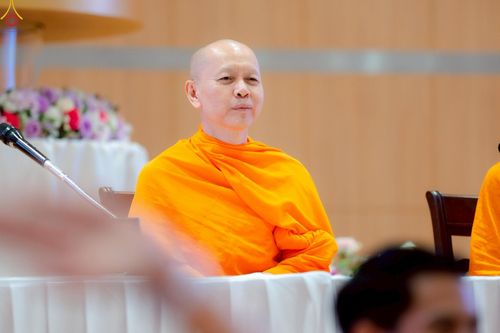 ภาพ No.242360:วันที่ ๒๙ - ๓๑ สิงหาคม พ.ศ. ๒๕๖๘ สัมมนารวมใจผู้นำบุญ บูชาธรรม ๘๑ ปี  หลวงพ่อธัมมชโย รุ่นที่ ๒ กฐินสามัคคีทั่วไทย ๓๐,๐๐๐ วัด โครงการอุปสมบทบูชาธรรมมหาปูชนียาจารย์  ๓,๐๐๐ รูป