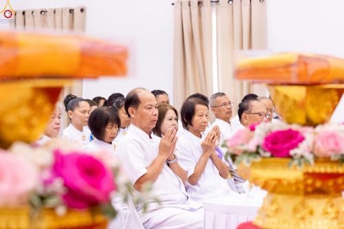 ภาพ No.234720:วันอาทิตย์ที่ 20 กรกฎาคม  พ.ศ.2568 พิธีทอดผ้าป่าภาคพื้นอเมริกา พิธีเจริญพระพุทธมนต์ ฉลองอาคารแก้วธรรมชัยรัตนอนันต์ วัดพระธรรมกายเทนเนสซี ประเทศสหรัฐอเมริกา