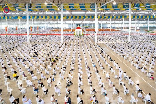 ภาพ No.209254:วันเสาร์ที่ 1 มีนาคม พ.ศ. 2568 สัมมนาใหญ่ ผู้นำบุญ 10,000 คน เพื่องานมหาสังฆทาน 40,000 กว่าวัดทั่วประเทศ ณ สภาธรรมกายสากล วัดพระธรรมกาย