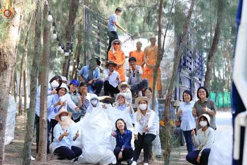 ภาพ No.112572:V.11 สามารถ การเตรียมงาน เก็บงาน การรับบุญของเจ้าหน้าที่หน่วยงานต่างๆ เพื่อโครงการธรรมยาตรา กตัญญูบูชา มหาปูชนียาจารย์ พระมงคลเทพมุนี (สด จนฺทสโร) พระผู้ปราบมาร อนุสรณ์สถาน 7 แห่ง ปีที่ 12 ระหว่างวันที่ 2 - 31 มกราคม พ.ศ.2567