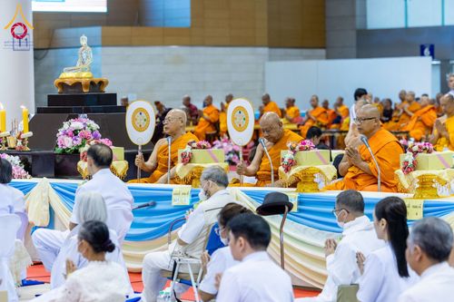 ภาพ No.185372:พิธีถวายมหาสังฆทาน 1,000 วัด ในวาระอายุวัฒนมงคล 84 ปี หลวงพ่อทัตตชีโว วันอาทิตย์ที่ 22 ธันวาคม พ.ศ. 2567 ณ สภาธรรมกายสากล วัดพระธรรมกาย