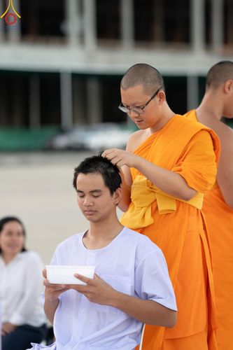 ภาพ No.132769:พิธีปลงผมยุวธรรมทายาท รุ่นที่ 32 มัชฌิมธรรมทายาท รุ่นที่ 28 ณ ลานธรรม วัดพระธรรมกาย วันเสาร์ที่ 30 มีนาคม พ.ศ. 2567