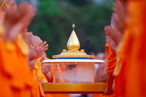 ภาพ No.129465:พิธีประดิษฐานพระบรมสารีริกธาตุ ณ มหารัตนะเจดีย์สิริปทุมสวรรค์ ศูนย์ปฏิบัติธรรมภาคใต้ อ.บางกล่ำ จ.สงขลา วันที่ 10 มีนาคม พ.ศ.2567