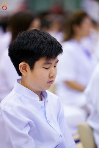 ภาพ No.167612:พิธีตักบาตรและพิธีบูชาข้าวพระ ในวันอาทิตย์ที่ 3 พฤศจิกายน พ.ศ. 2567 ณ วัดพระธรรมกาย