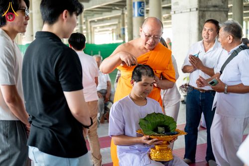 ภาพ No.339784:วันที่ 19 กรกฎาคม พ.ศ.2569 พิธีตัดปอยผม โครงการบวชพระนานาชาติ AEC และ WAB รุ่นที่ 10 THE AEC & INTERNATIONAL ORDINATION PROGRAM ณ มหารัตนวิหารคด 30 วัดพระธรรมกาย ปทุมธานี