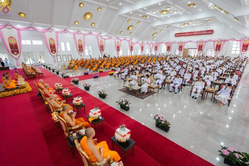 ภาพ No.331842:วันพฤหัสบดีที่ 4 มิถุนายน พ.ศ.2569 พิธีต้อนรับเปรียญธรรม 9 ประโยค และเปรียญธรรม 6 ประโยค  ณ อาคารธรรมสภา วัดบ้านขุน ต.บ่อหลวง อ.ฮอด จ.เชียงใหม่