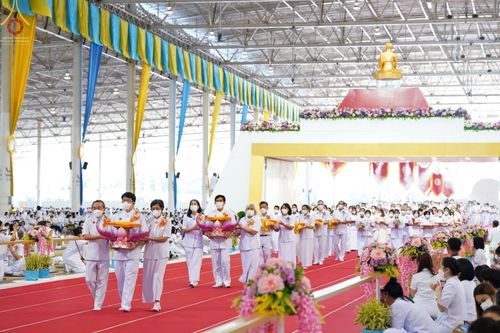 ภาพ No.65317:พิธีทอดผ้าป่า ในวันอาทิตย์ต้นเดือนที่ 4 ธันวาคม พ.ศ. 2565 ณ วัดพระธรรมกาย จ.ปทุมธานี