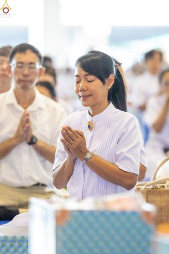 ภาพ No.345357:วันพฤหัสบดีที่ 27 สิงหาคม พ.ศ.2569 พิธีตักบาตรในวันธรรมชัย ณ สภาธรรมกายสากล วัดพระธรรมกาย ปทุมธานี