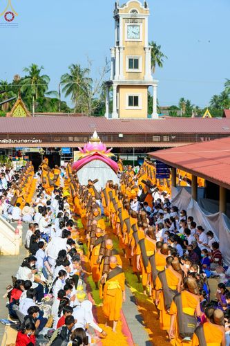 ภาพ No.72285:พิธีต้อนรับพระธรรมยาตรา ในโครงการธรรมยาตรากตัญญูบูชา มหาปูชนียาจารย์ พระมงคลเทพมุนี(สด จนฺทสโร) พระผู้ปราบมาร อนุสรณ์สถาน 7 แห่ง ปีที่ 11 วันที่ 18 มกราคม พ.ศ. 2566 ณ อนุสรณ์สถานลำดับที่ 4 สถานที่เกิดด้วยกายธรรม วัดโบสถ์ (บน) บางคูเวียง อ.บางกรวย จ.นนทบุ