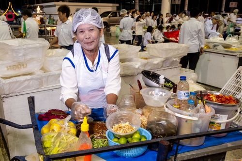 ภาพ No.306821:วันที่ 31 มกราคม พ.ศ. 2569 พิธีถวายภัตตาหารเป็นสังฆทาน แด่พระธรรมยาตรา ณ วัดพระธรรมกาย  จังหวัดปทุมธานี ในโครงการธรรมยาตรา กตัญญูบูชา มหาปูชนียาจารย์ พระมงคลเทพมุนี(สด จนฺทสโร) พระผู้ปราบมาร อนุสรณ์สถาน 7 แห่ง ปีที่ 14