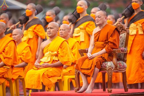 ภาพ No.127975:คณะพระธรรมยาตราฯ ปฎิบัติธรรมและถ่ายภาพหมู่ประวัติศาสตร์ ณ ลานหน้าพระปรางค์สามยอด วัดโคกสมานคุณ อ.หาดใหญ่ จ.สงขลา วันเสาร์ที่ 9 มีนาคม พ.ศ. 2567