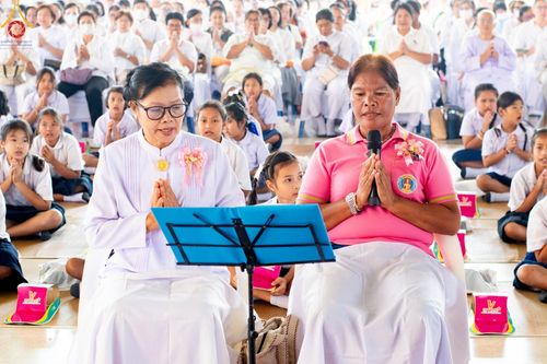 ภาพ No.199283:พิธีทอดผ้าป่าทำนุบำรุงศาสนสถาน ณ วัดลำพญา ตำบลลำพญา อำเภอบางเลน จังหวัดนครปฐม ในโครงการธรรมยาตรา กตัญญูบูชา มหาปูชนียาจารย์ พระมงคลเทพมุนี(สด จนฺทสโร) พระผู้ปราบมาร อนุสรณ์สถาน 7 แห่ง ปีที่ 13 วันที่ 21 มกราคม พ.ศ. 2568