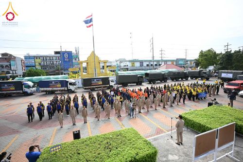ภาพ No.159419:วัดพระธรรมกาย มูลนิธิธรรมกาย คณะศิษยานุศิษย์ฯ มอบถุงยังชีพ ข้าวสารอาหารแห้ง สมทบศูนย์รับบริจาคช่วยเหลือ ผู้ประสบภัยภาคเหนือ จังหวัดปทุมธานี มอบชุดอาหารปรุงสุกใหม่ ส่งแรงใจแก่เจ้าหน้าที่ผู้ปฏิบัติงาน และจิตอาสา วันที่ 27 กันยายน พ.ศ. 2567