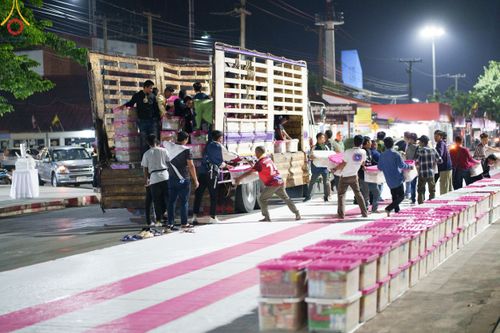 ภาพ No.185597:V.47 เบื้องหลังของเบื้องหน้า งานตักบาตรพระ 10,000 รูป ณ จ.กาญจนบุรี วันที่ 20-21 ธันวาคม พ.ศ. 2567