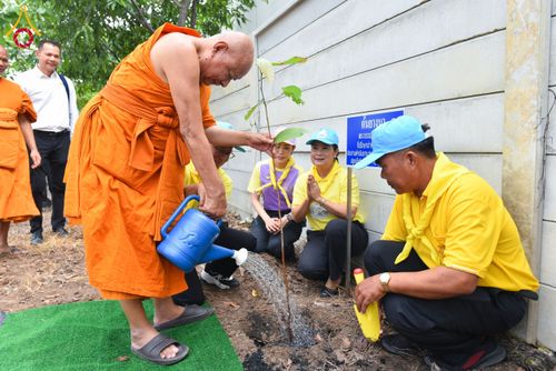 ภาพ No.152630:พิธีเททองหล่อพระพุทธรูปประจำสัตตมหาสถาน ธรรมอุทยานอุโบสถวัดสายสุวพรรณ - กิจกรรมปลูกต้นไม้เฉลิมพระเกียรติ พระบาทสมเด็จพระเจ้าอยู่หัว วันที่ 26 กรกฎาคม พ.ศ. 2567
