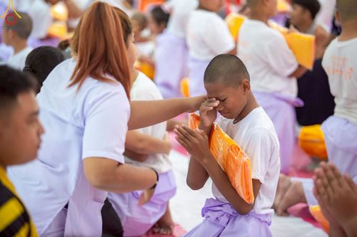 ภาพ No.216391:วันเสาร์ที่ 5 เมษายน พ.ศ. 2568 พิธีขอบรรพชา พิธีขอสรณคมน์และศีล พิธีขอนิสสัย พิธีถวายบาตร ในโครงการบรรพชาสามเณรฟื้นฟูพระพุทธศาสนาทั่วไทย  ณ วัดพระพุทธบาท ราชวรมหาวิหาร ต.ขุนโขลน อ.พระพุทธบาท จ.สระบุรี